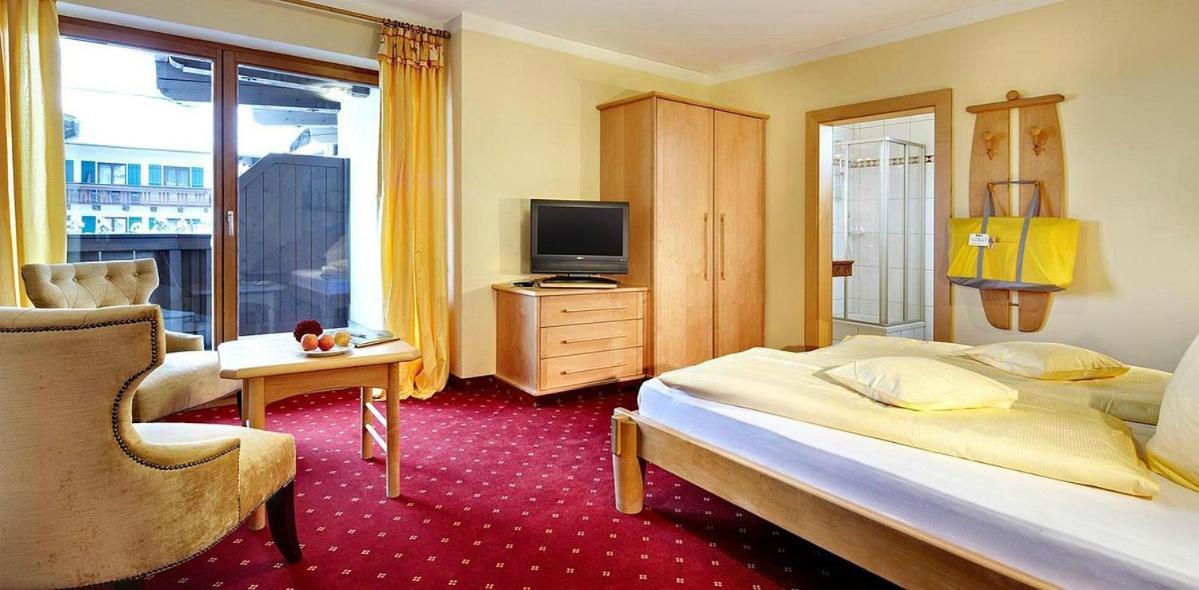 Hotel In The Heart Of The Alps Uttendorf Luaran gambar